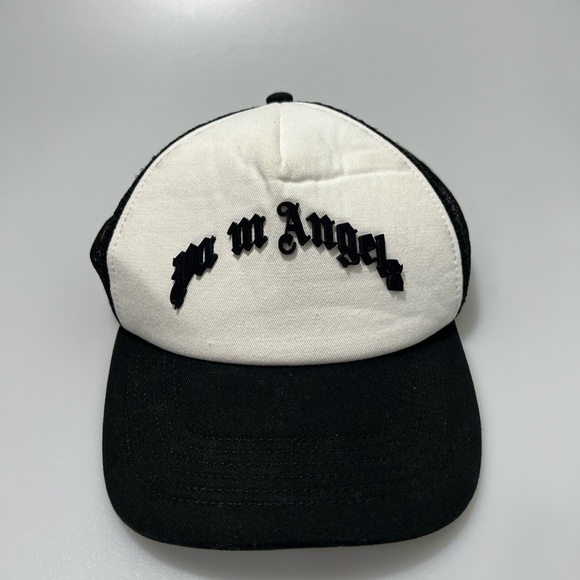 Palm Angels Curved Logo Trucker Hat Mesh Cap White Black - Picture 1 of 7